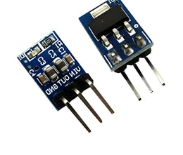 Image de modules électroniques bleus avec broches du module d’alimentation abaisseur AMS1117 3.3V/5V