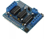 Bouclier de commande de moteur L293D pour Arduino montrant le module moteur bleu