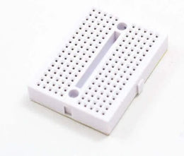 Plaque d’essai 170 points en tableau blanc avec trous de connexion pour électronique