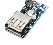 Image d’un module de tension step up booster USB DC-DC pour conversion 0.9V à 5V